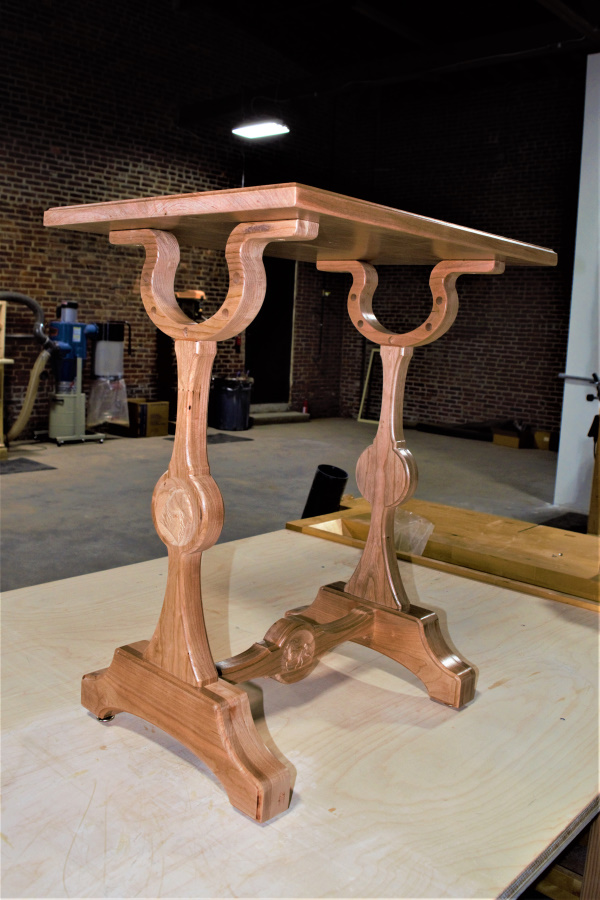 Limited-addition-horse-wooden-table